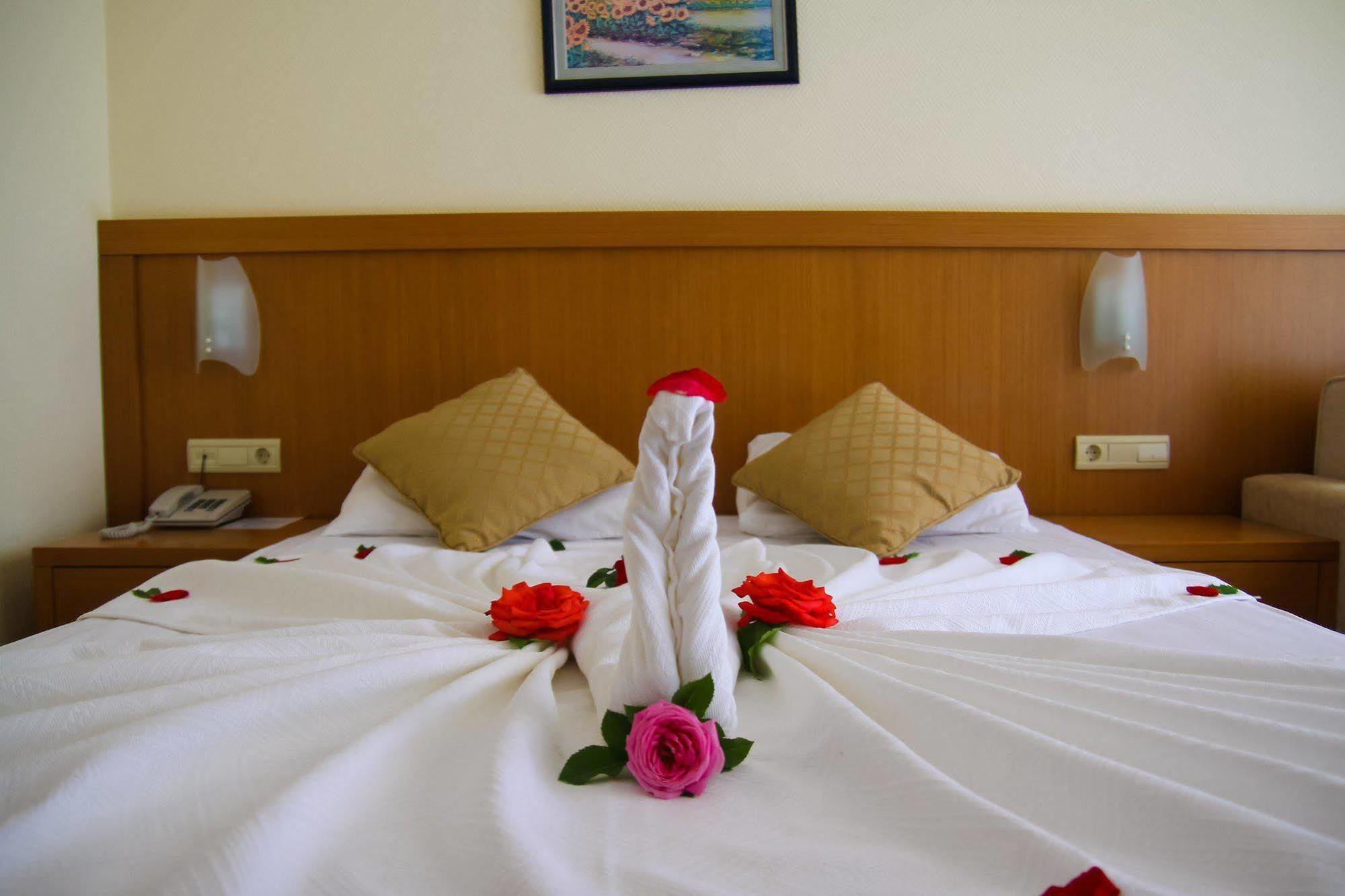 The Holiday Resort Didim Exterior foto